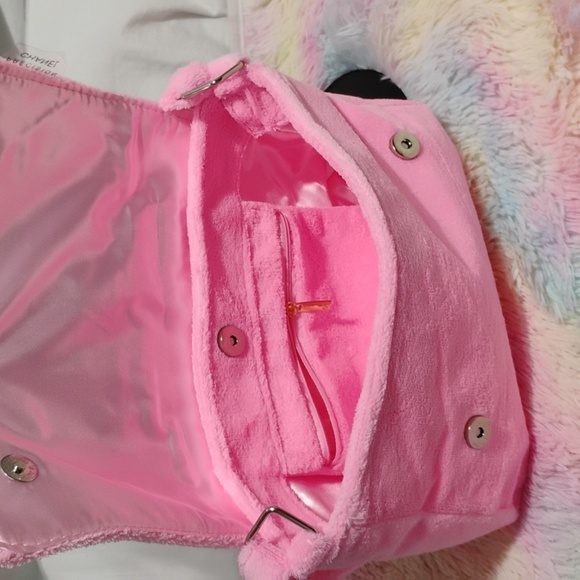 Authentic CHANEL Precision Novelty Messenger Bag W Adjustable Strap - Picture 10 of 16